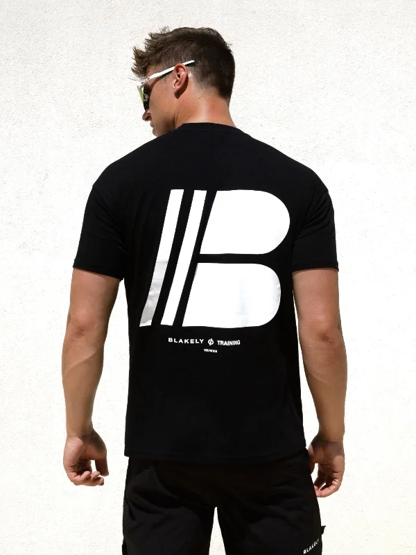 Men's mock - neck t - shirts with a modern and sleek styleApex Relaxed T-Shirt - Black