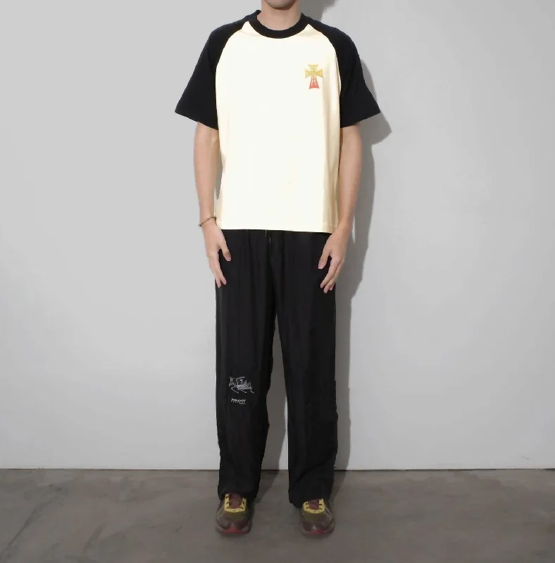 Men's ribbed t - shirts with a textured finish for added styleHardcore Meditation Raglan Tee In Black/white