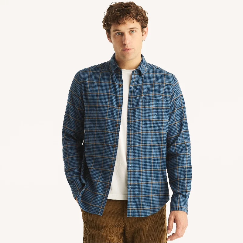 Men's short - sleeve linen t - shirts for summer beach outingsNautica Mens Plaid Shirt